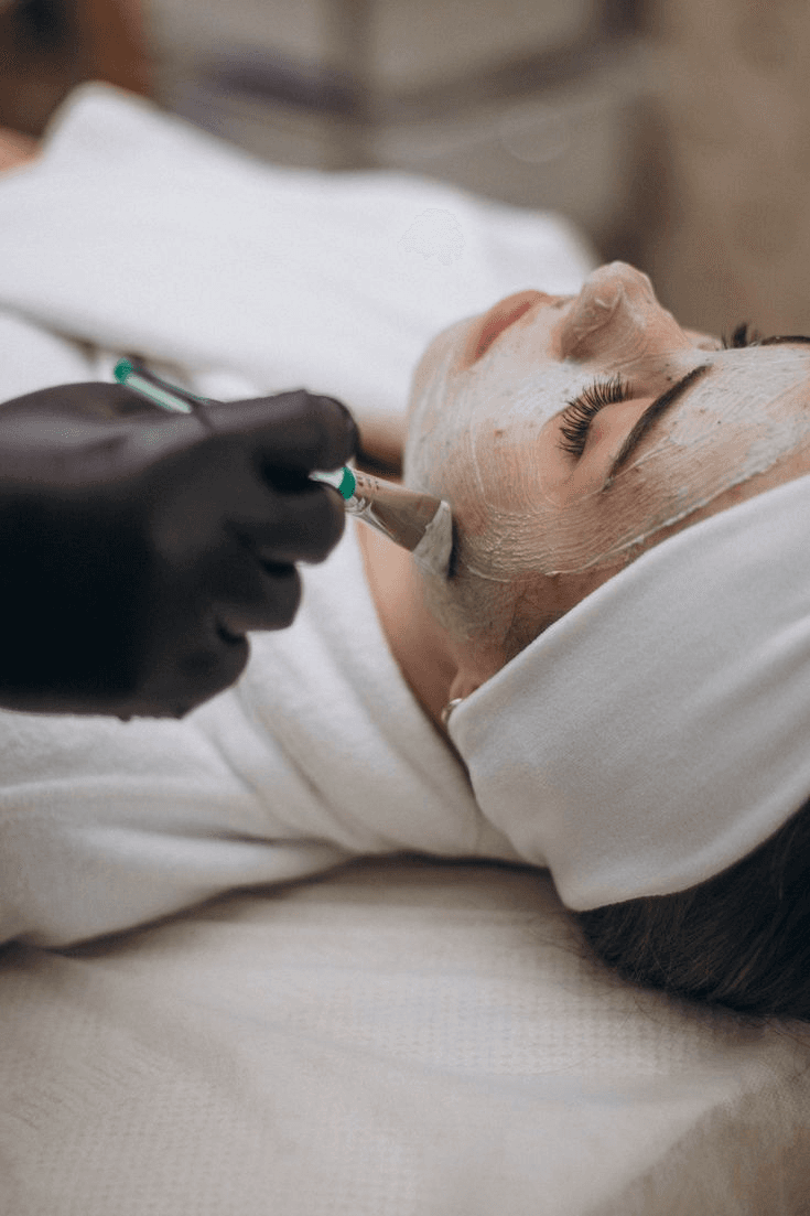 Эволюция омоложения: почему аппаратные методики вытесняют скальпель?